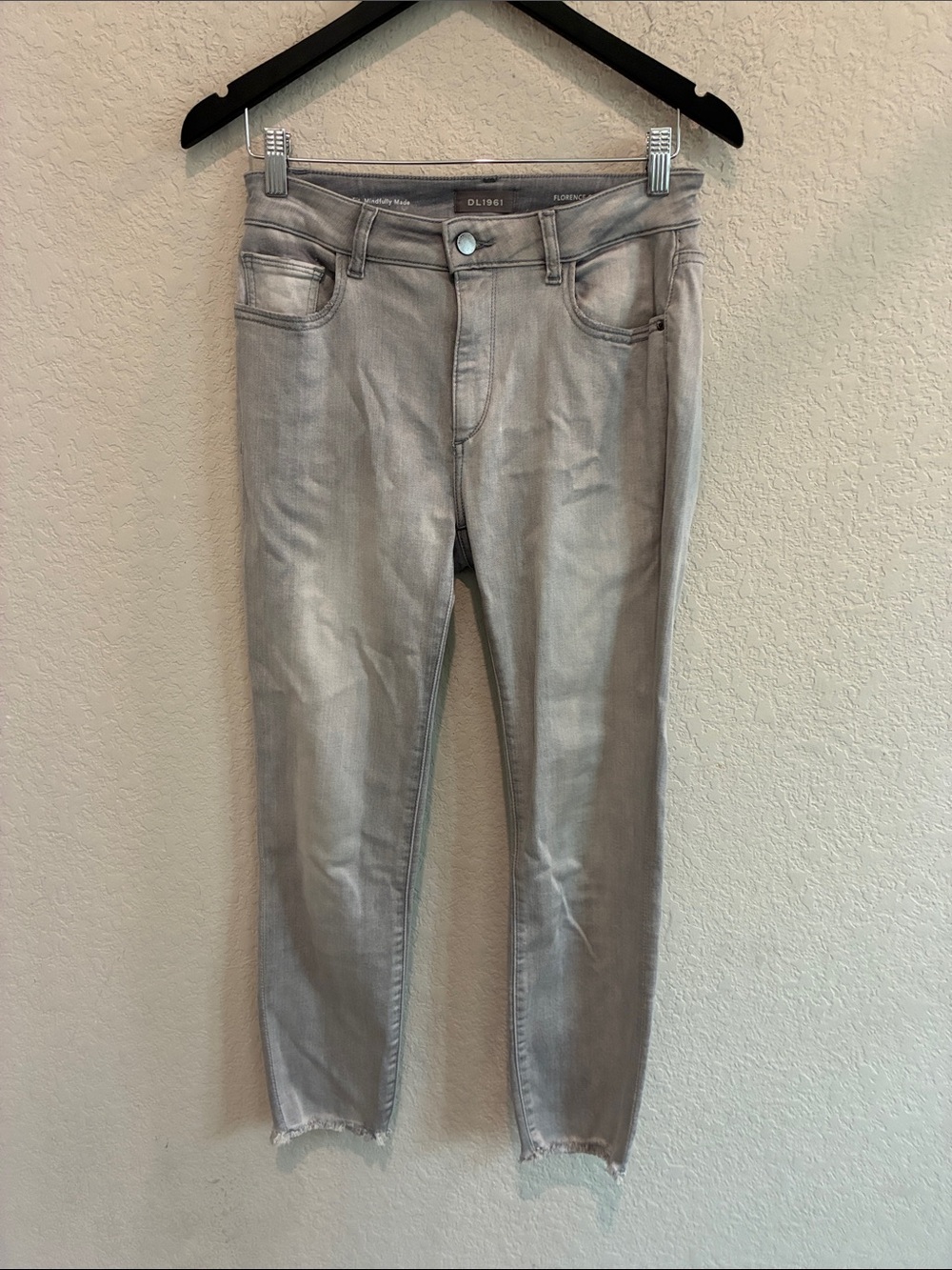 DL1961 Light Grey Cropped Skinny Jeans